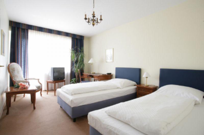 Hotel Terminus Düsseldorf Szoba fotó