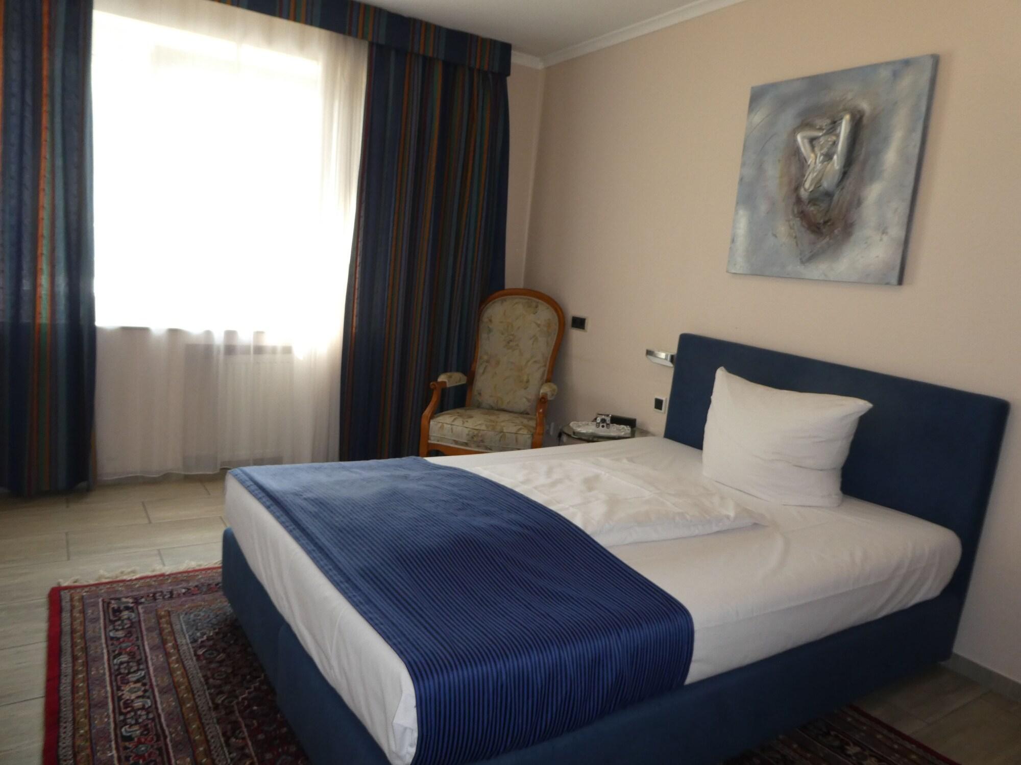 Hotel Terminus Düsseldorf Kültér fotó